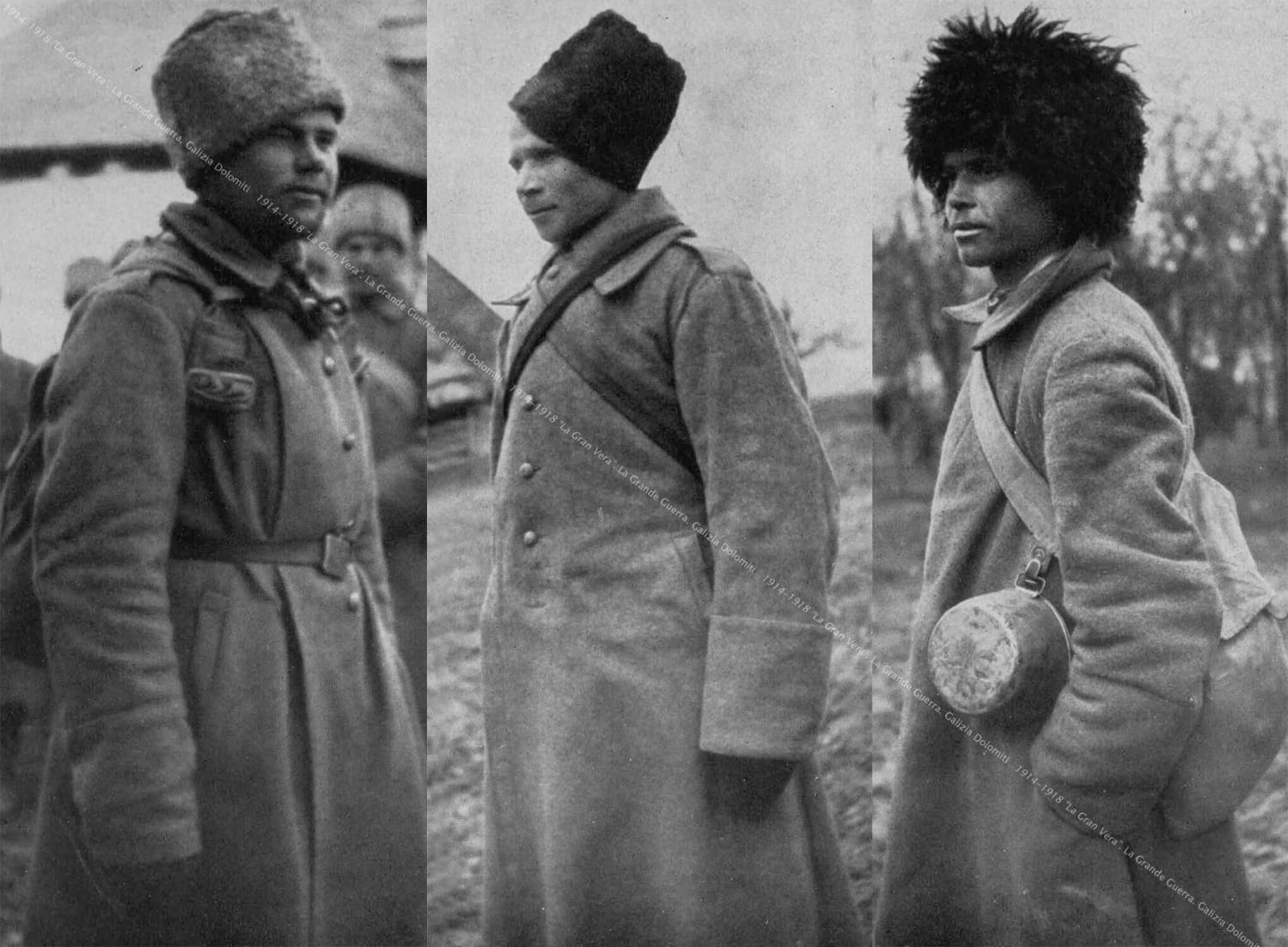 Tipi di combattenti russi della divisione cosacca riconoscibili dal tipico copricapo in pelliccia